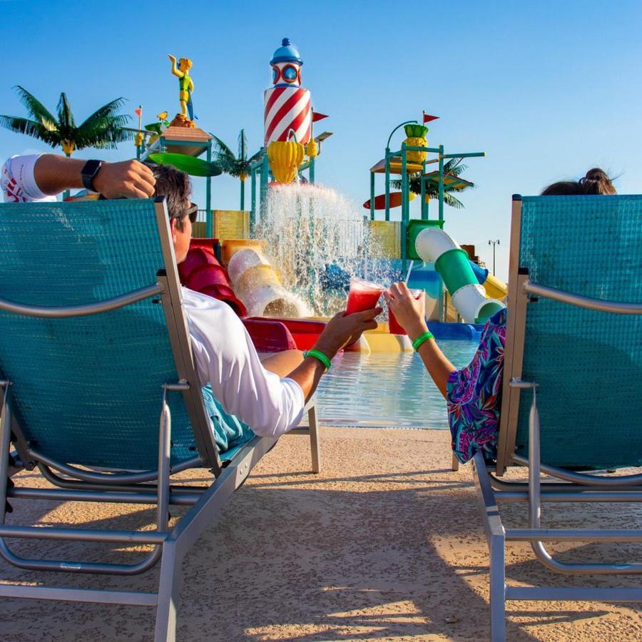 Centennial Plaza Resort Гълфпорт Екстериор снимка