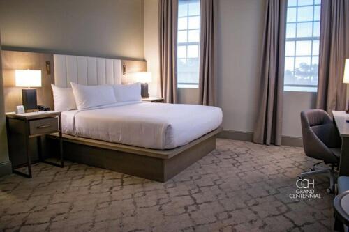 Centennial Plaza Resort Гълфпорт Екстериор снимка
